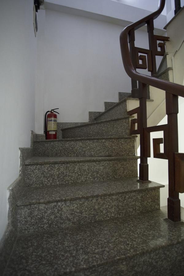 City Center & Good Security Home Hanoi Exteriör bild